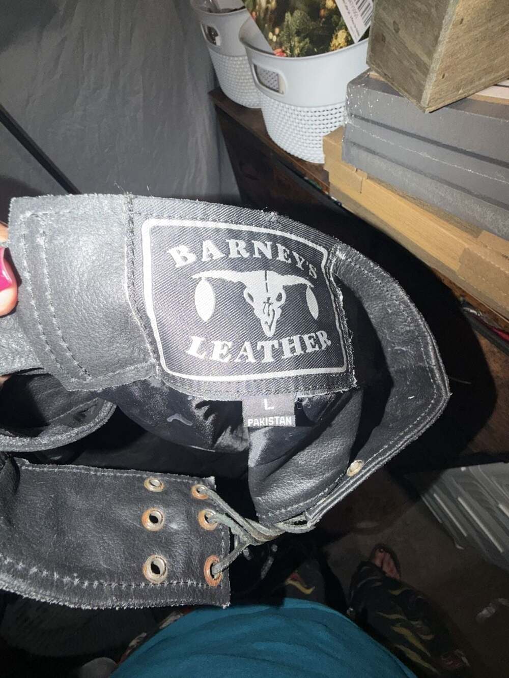 Barneys Leather Motorcycle Chaps Size L Black